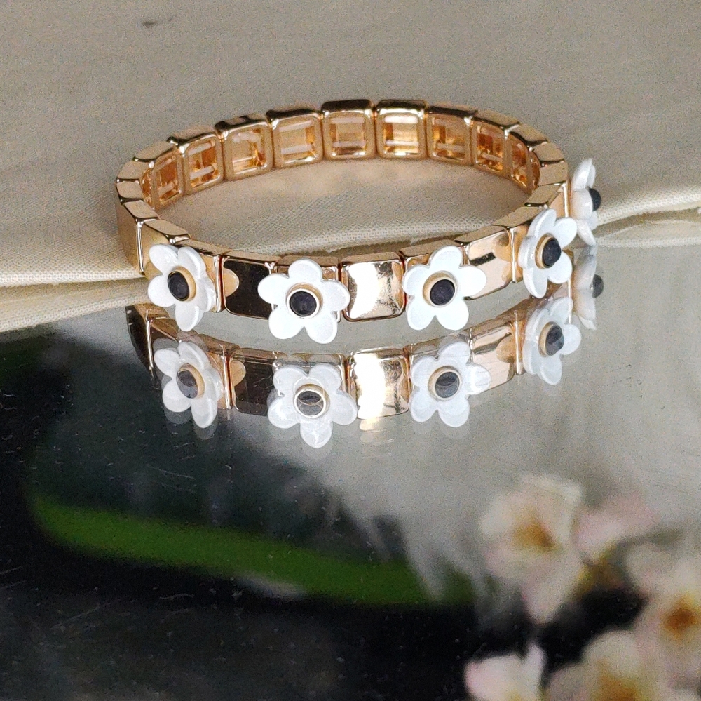 BEN-AMUN Bracelet Gold Plated Flower Stretch Made In USA - Picture 13 of 13